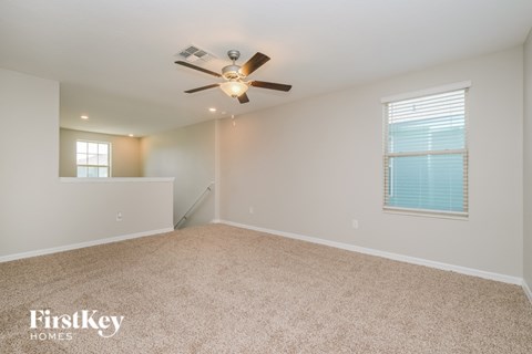 7410 PEARLY EVERLASTING AVENUE 5 Beds Apartment for Rent