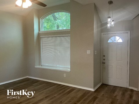 10116 CONCORD DR 3 Beds Apartment for Rent