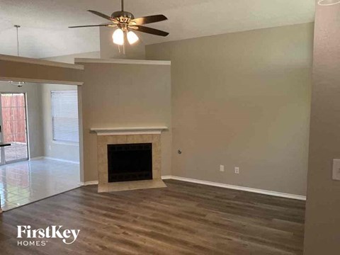 10116 CONCORD DR 3 Beds Apartment for Rent