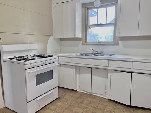 1508 5Th Street 2 Beds Apartment for Rent