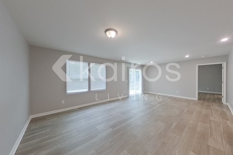 2502 Kenton Ct SE 4 Beds Apartment for Rent