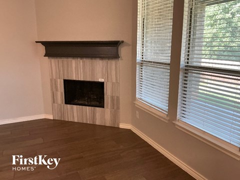 1060 Wildwood Drive 3 Beds Apartment for Rent