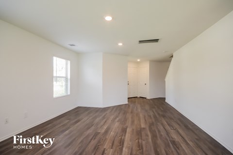 1302 Vincente Court 3 Beds Apartment for Rent