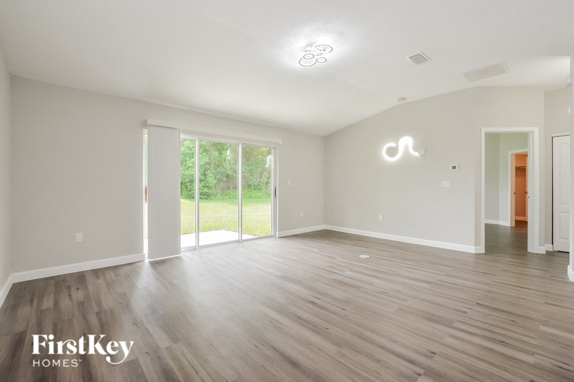 1175 ADAMS STREET 3 Beds House for Rent - Photo Gallery 2