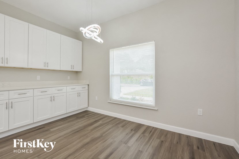 1175 ADAMS STREET 3 Beds House for Rent - Photo Gallery 4