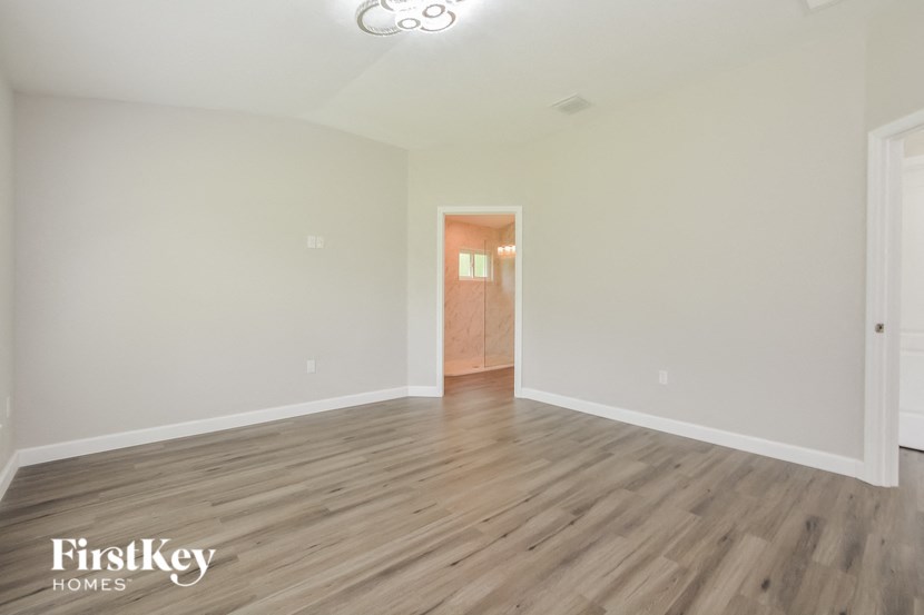 1175 ADAMS STREET 3 Beds House for Rent - Photo Gallery 10