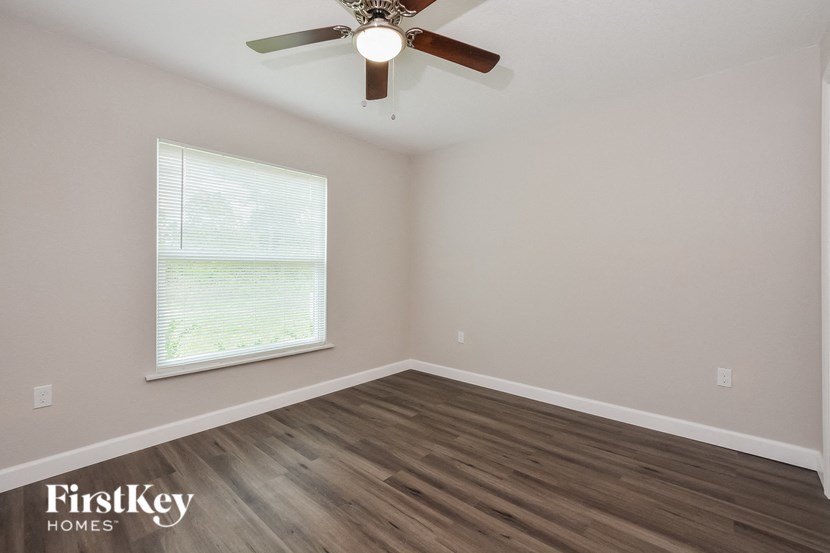 1175 ADAMS STREET 3 Beds House for Rent - Photo Gallery 13