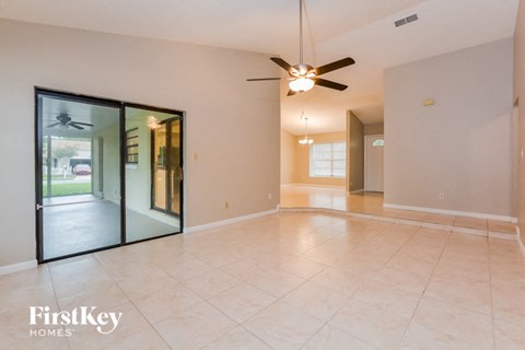 2943 MALLORN WAY 3 Beds Apartment for Rent