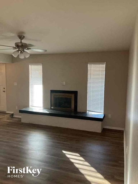 3842 W Cheryl Drive 4 Beds Apartment for Rent