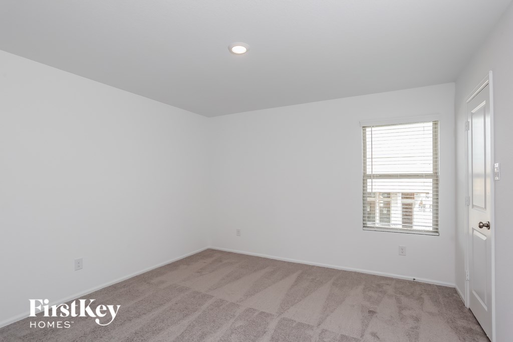 9011 Willowridge Court 5 Beds House for Rent - Photo Gallery 12