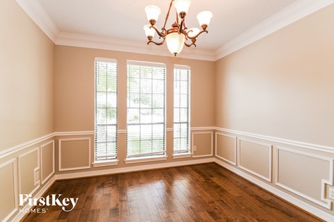 3509 Del Sur St 4 Beds Apartment for Rent