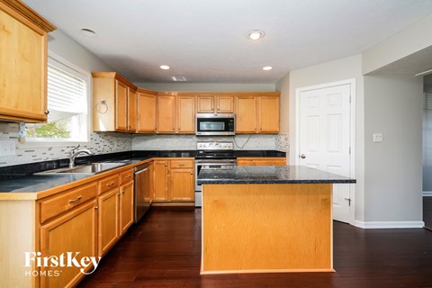 3103 Stillcrest Lane 4 Beds Apartment for Rent