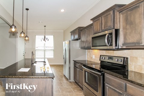 3801 Abingdon Drive 3 Beds Apartment for Rent