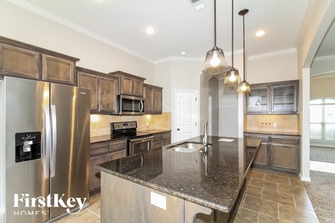 3801 Abingdon Drive 3 Beds Apartment for Rent