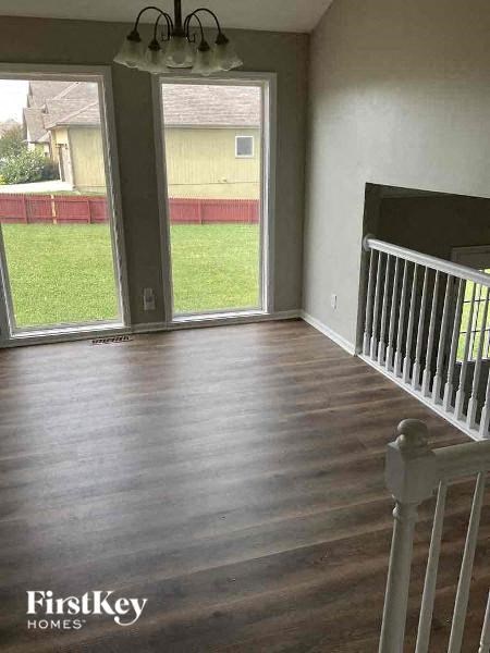 8915 NE 101St Street 3 Beds Apartment for Rent