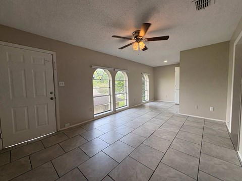 3021 Sycamore APT 8 2 Beds Apartment for Rent