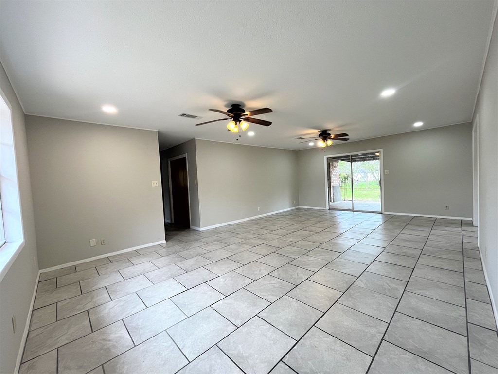 3924 Wickersham 3 Beds House for Rent - Photo Gallery 11