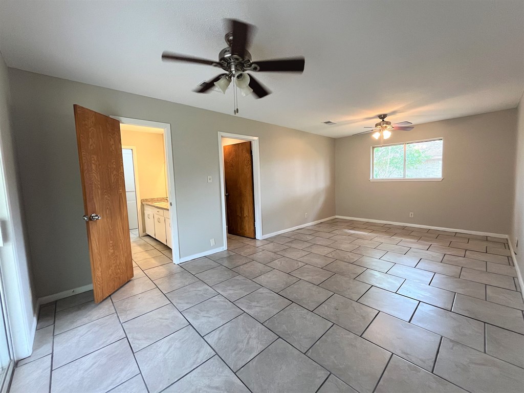 3924 Wickersham 3 Beds House for Rent - Photo Gallery 13