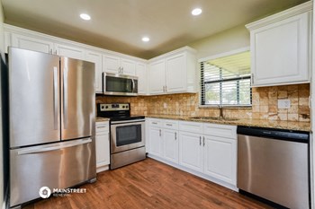 609 SE 25th Ter 3 Beds House for Rent - Photo Gallery 7