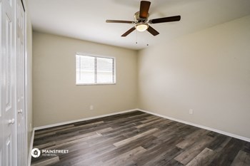 609 SE 25th Ter 3 Beds House for Rent - Photo Gallery 12