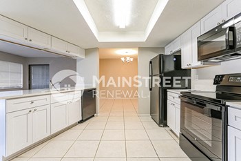 1420 NANTUCKET 3 Beds House for Rent - Photo Gallery 5