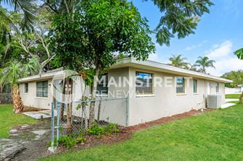 1420 NANTUCKET 3 Beds House for Rent - Photo Gallery 16