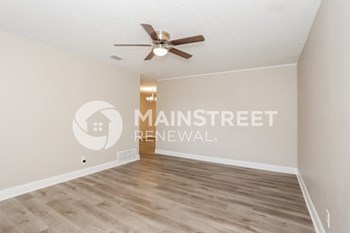 5203 CHIVALRY DR #07 3 Beds House for Rent - Photo Gallery 4