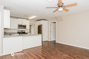 4505 DARDEN AVE 3 Beds House for Rent - Photo Gallery 5