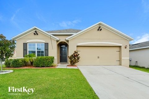 915 FREEDOM BOULEVARD 4 Beds Apartment for Rent