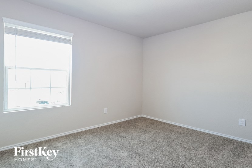 1915 Morse Way 4 Beds House for Rent - Photo Gallery 9