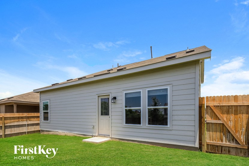 1915 Morse Way 4 Beds House for Rent - Photo Gallery 15