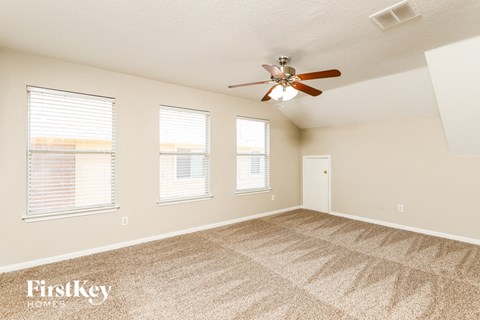 2225 Crary Mdw 4 Beds Apartment for Rent
