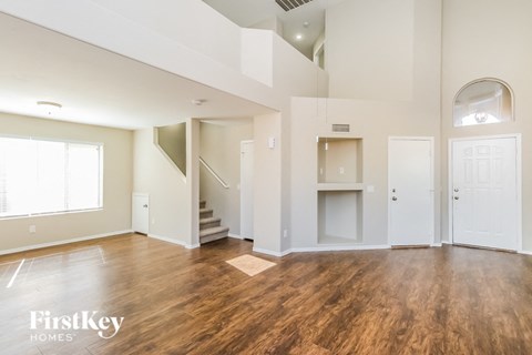 4332 E Windsong Drive 3 Beds Apartment for Rent