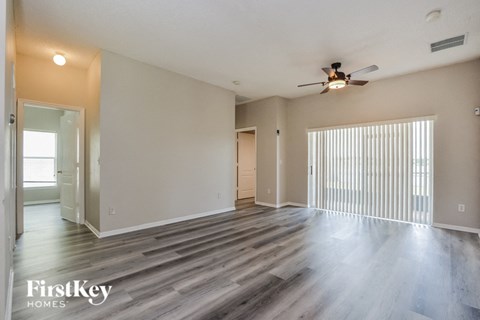4810 WATERSIDE POINTE CIRCLE 4 Beds Apartment for Rent