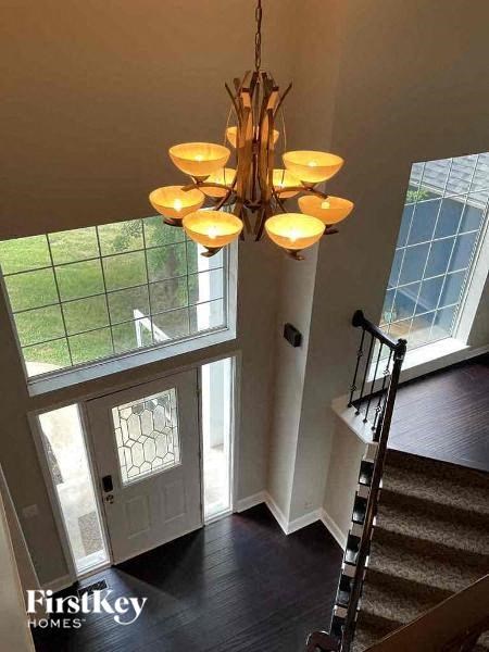 5715 Ames Avenue 4 Beds Apartment for Rent