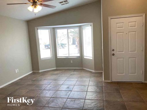 1338 W Mesquite Avenue 3 Beds Apartment for Rent