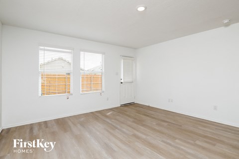 10619 Mcclintock Dr 4 Beds Apartment for Rent