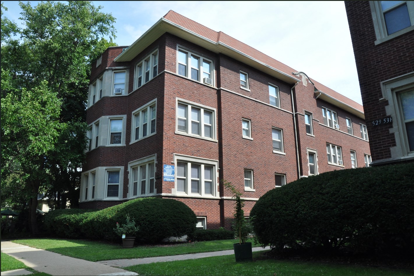 2 Bedroom