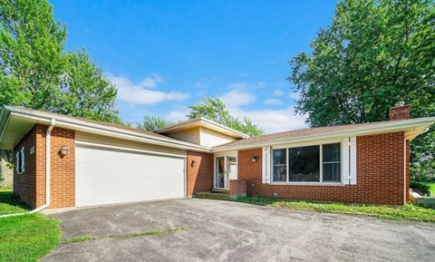 4217 Glen Oaks Drive 4 Beds Apartment for Rent