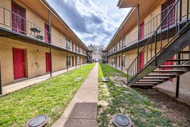 3250 Guernsey 1-2 Beds Apartment for Rent