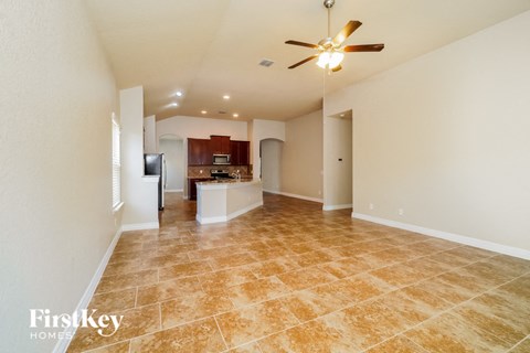 533 Saddle Vista 4 Beds Apartment for Rent