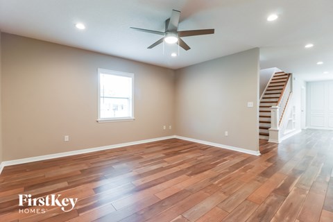 38329 15TH AVENUE 3 Beds Apartment for Rent
