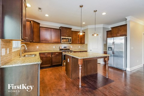 1819 Ridge Creek Drive 4 Beds Apartment for Rent