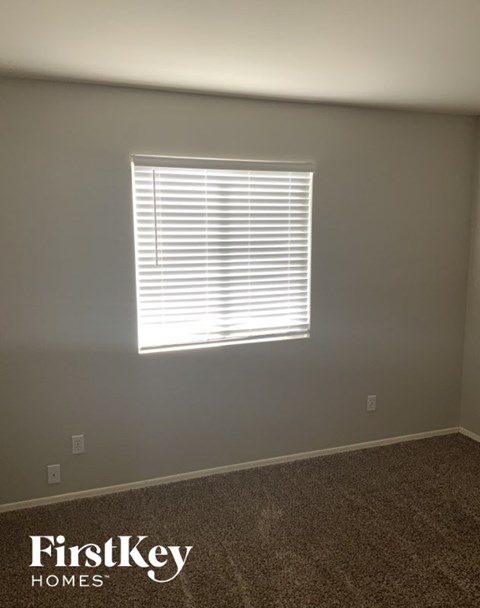 3392 W Via Campana De Oro 3 Beds House for Rent - Photo Gallery 7