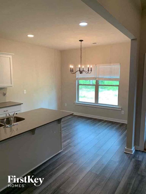 305 Avalon Way 3 Beds Apartment for Rent