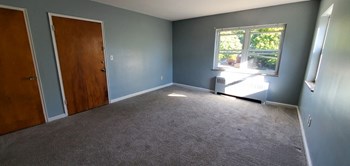 843 Delehanty Court 1-2 Beds Apartment for Rent - Photo Gallery 32