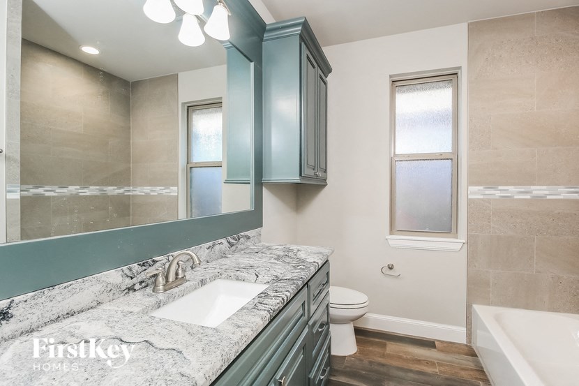 13904 Hutchinson Pl 3 Beds House for Rent - Photo Gallery 13