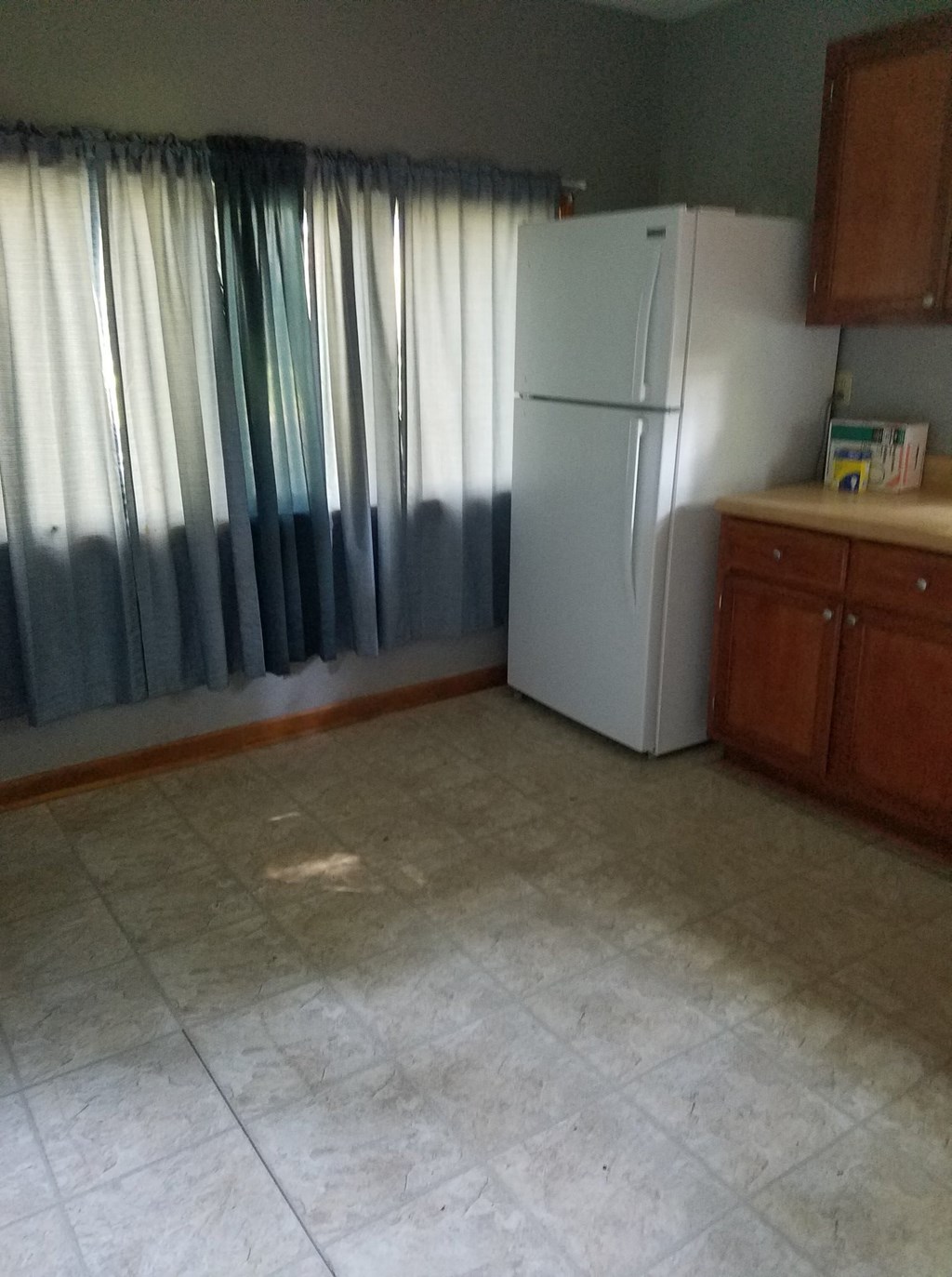 206 W Jackson St 3 Beds House for Rent - Photo Gallery 8