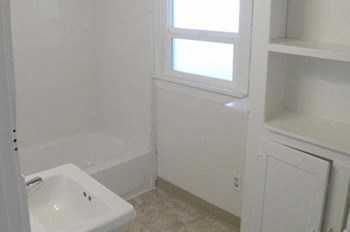 56/58 Bigham 2 Beds Apartment, Home for Rent - Photo Gallery 3