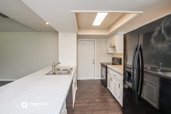 4215 HAVANA DR 3 Beds House for Rent - Photo Gallery 6